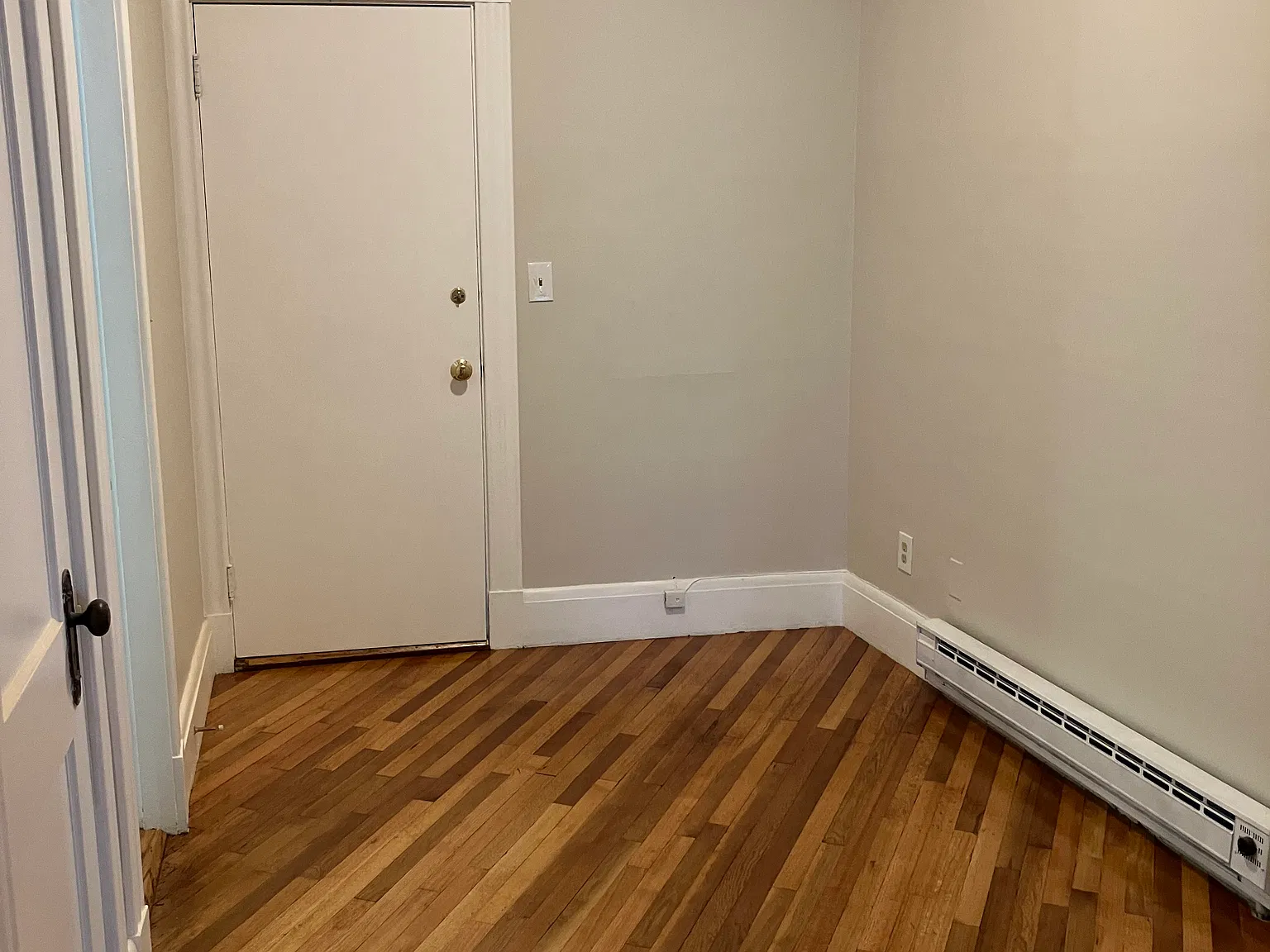 Studio, 500 sqft, $1,695 — Photo 4