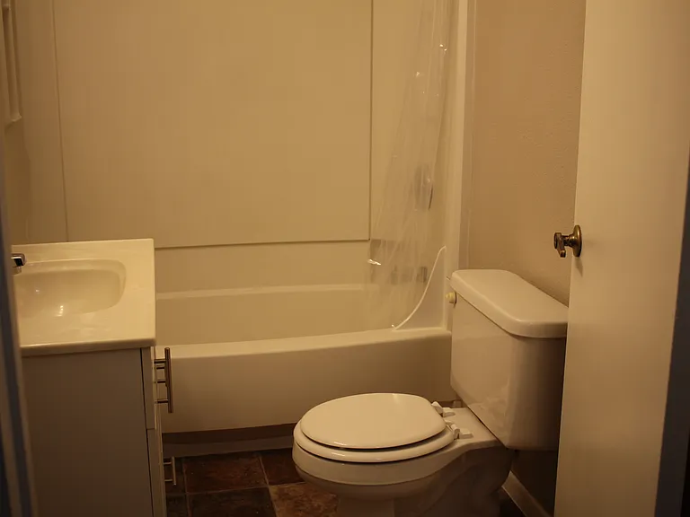 Apt 301 - 21_11192019