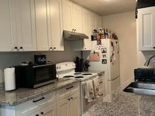 1477 Guerneville Road, Santa Rosa, CA 95403