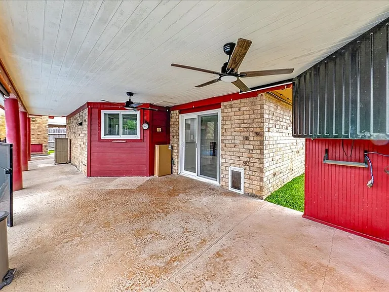 5025 Romford Dr — Photo 3