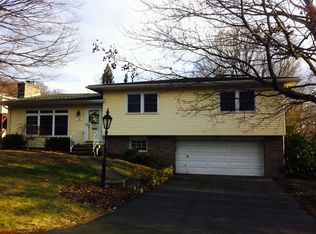 106 Old Post Rd, Clarks Summit, PA 18411