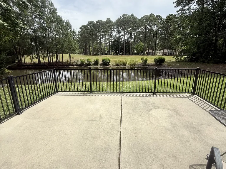 6576 Pebble Beach Cres — Photo 31