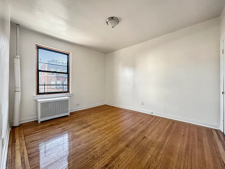 555 Fort Washington Ave #3B — Photo 9