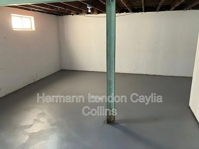 9840 Medford Dr — Photo 13