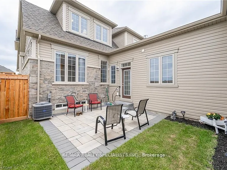 230 Farley Rd #4 — Photo 5