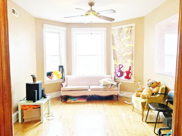 1438 N Western Ave FLOOR 2