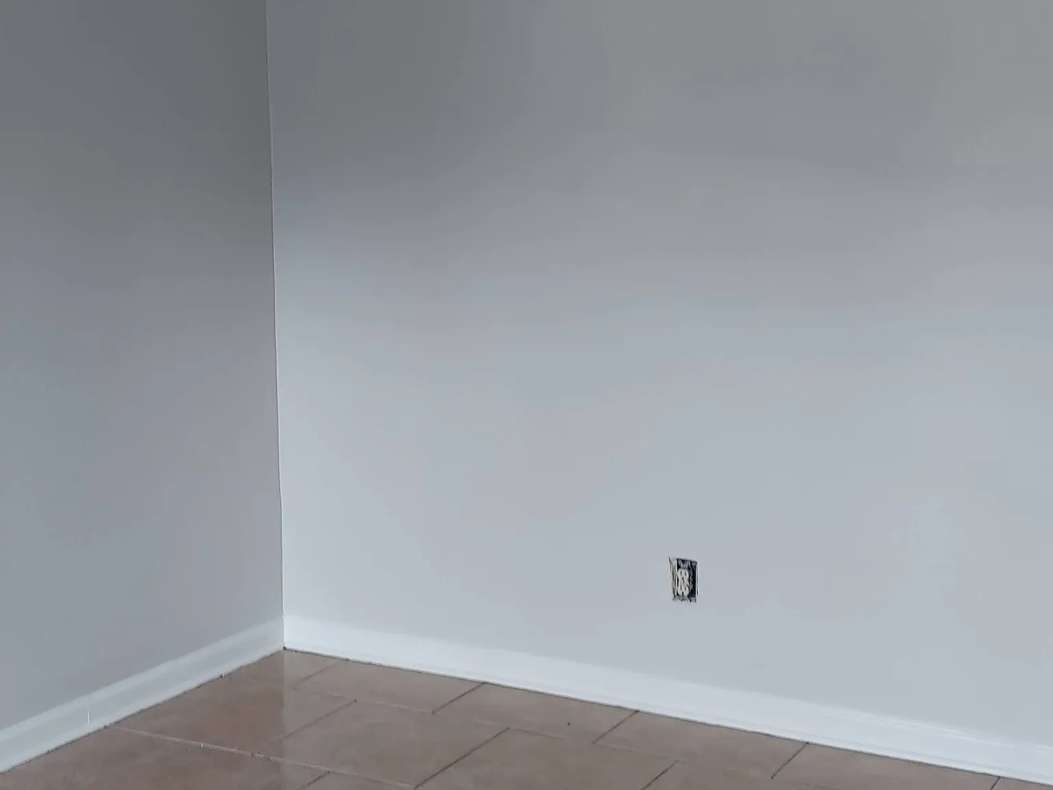 3 bed, 1600 sqft, $1,500 — Photo 3