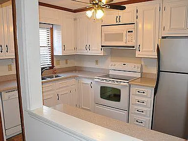 1 bed, 2420 sqft, $500 — Photo 4