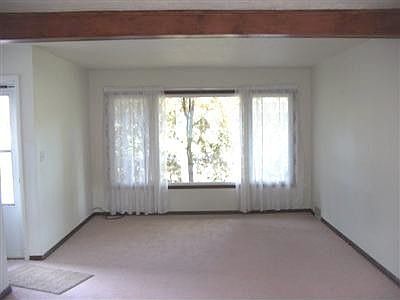 4th image of 1164 Thorndale Dr