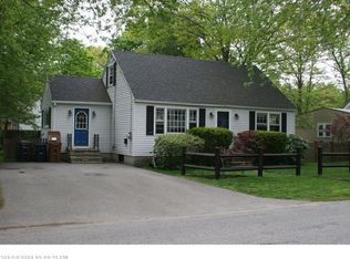 39 Franklin St, Saco, ME 04072