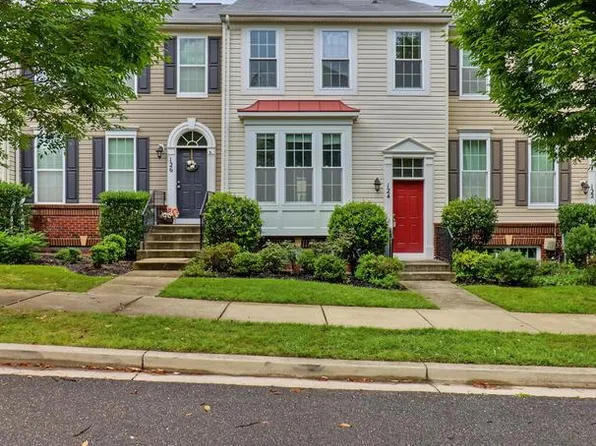 124 Lullaby Ct, Germantown, MD 20874