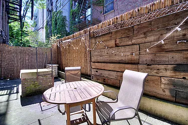 Rented by Urbane Brokerage