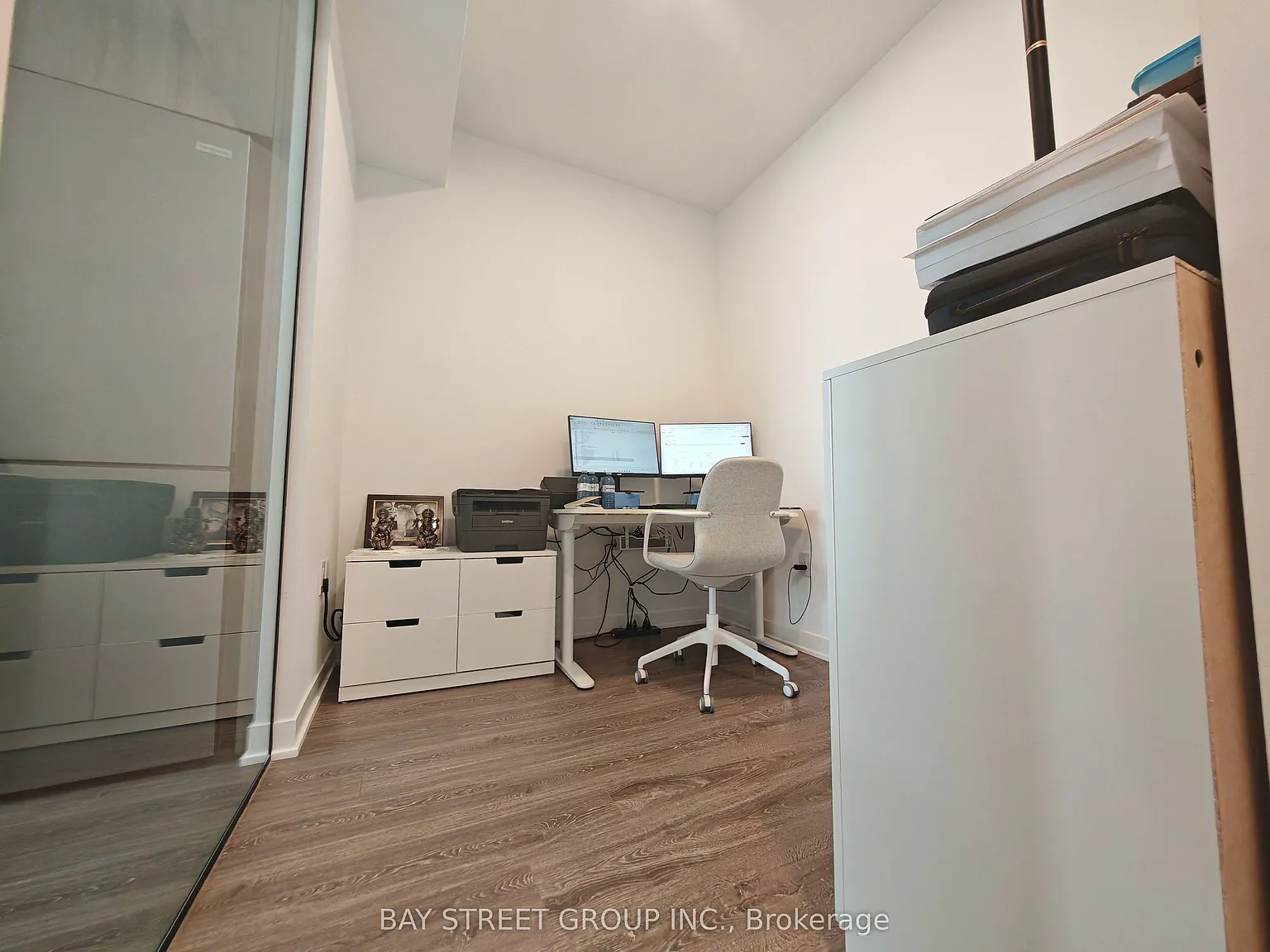 2 bed, $2,400 — Photo 2