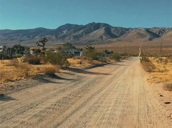 1 Joshua Ave, Lucerne Valley, CA 92356