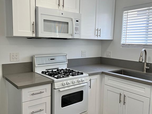 2nd image of 245 4th Ave #245