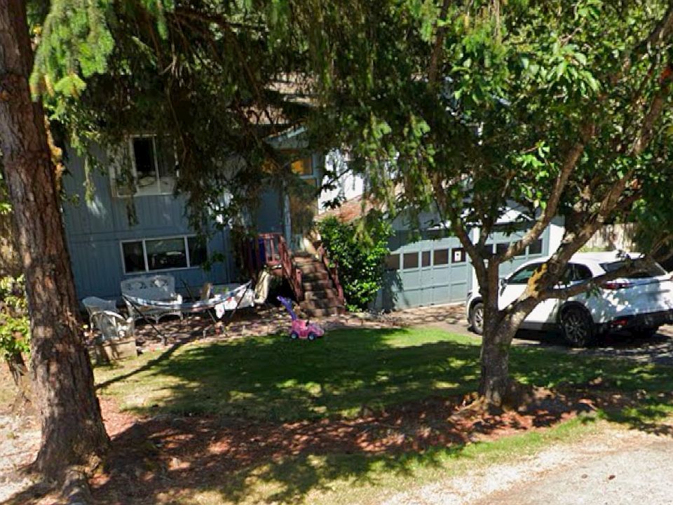 1st image of 7229 151st Ave NE
