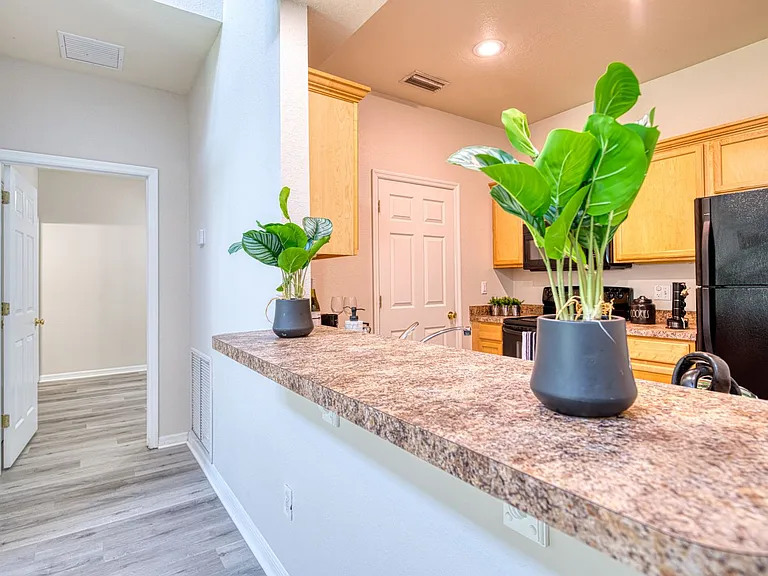 4125 SW 31st St — Photo 38