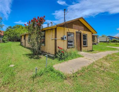 608 S Benavides St, Port Lavaca, TX, 77979
