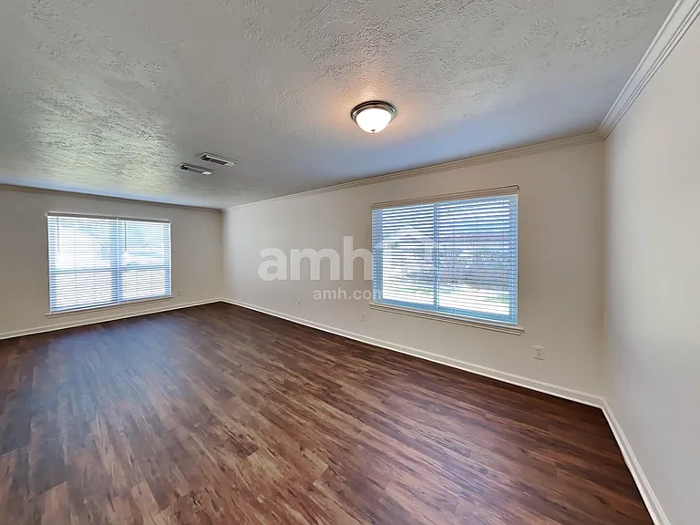 7007 Durango Dr — Photo 8