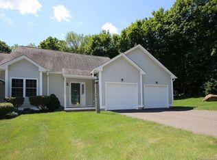 143 Meadow Brook Rd, Oxford, CT 06478