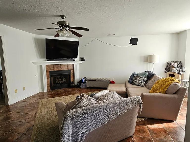 82 Wilkinsville Rd — Photo 5