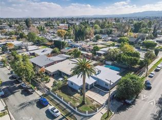 18654 Arminta St, Reseda, CA 91335