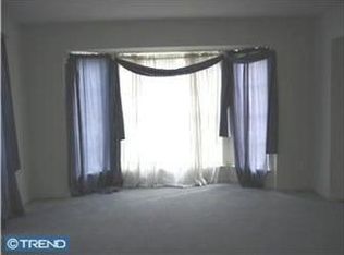 611 Scarlett Ct, Williamstown, NJ 08094