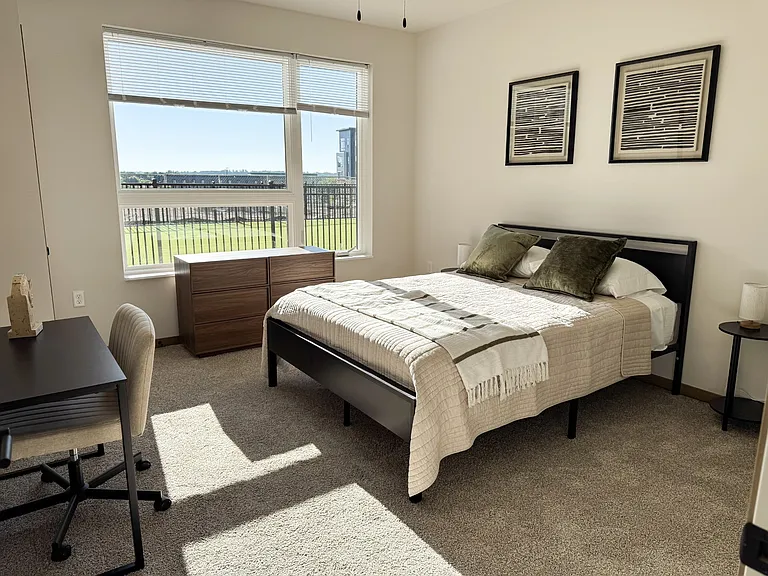 Illuminate Luxury Residences — Photo 28