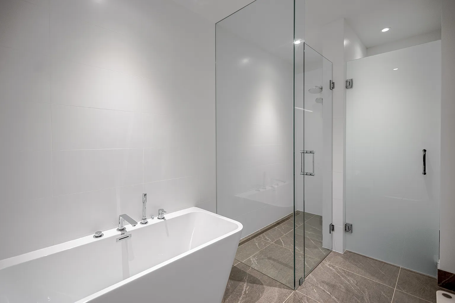 3101 Burfield Pl #606 photo 1