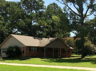 228 Cayuga Trl, Lake Kiowa, TX 76240