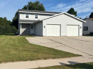 4128 Ray St, Manitowoc, WI 54220