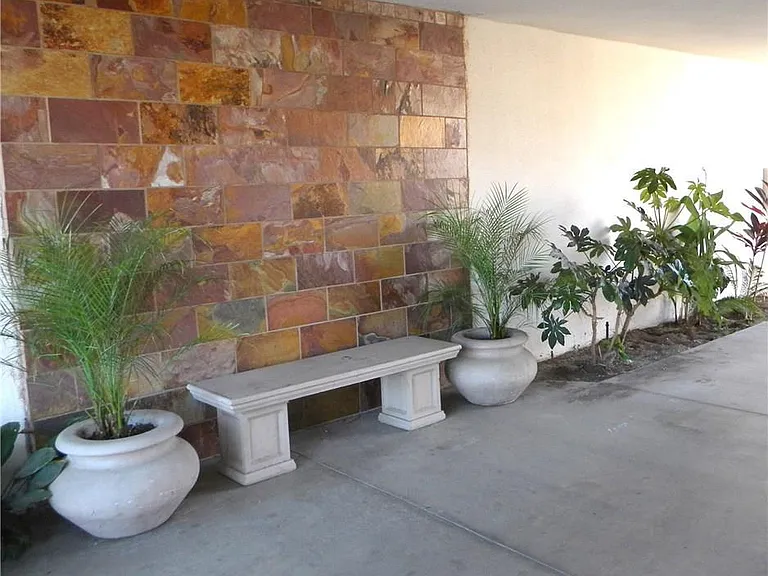 25863 Pacific St #18 — Photo 24