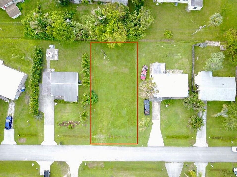 2nd image of 1531 5th Ave