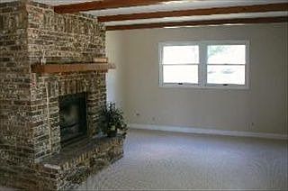 3rd image of 7463 Coventry Ln