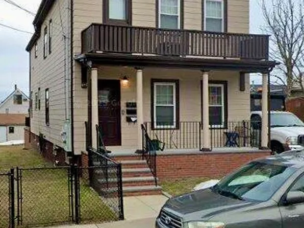 92 Winchester St #2, Medford, MA 02155