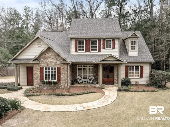 408 Village Dr, Daphne, AL 36526