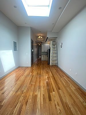 4th image of 311 Harman St #3L