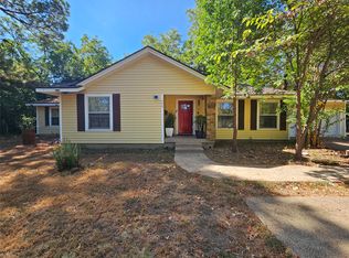 1312 W Park Row Dr, Arlington, TX 76013