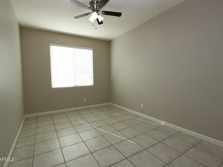 43522 W Snow Dr — Photo 9