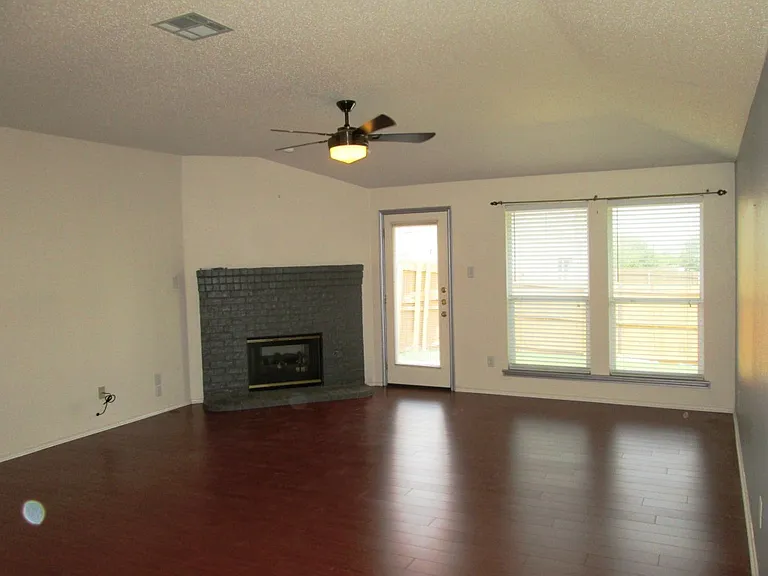 9102 Gaspard Ct — Photo 16