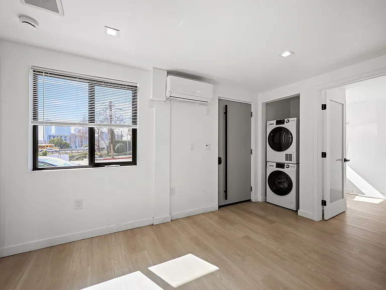 1139 Bellevue Ave — Photo 31