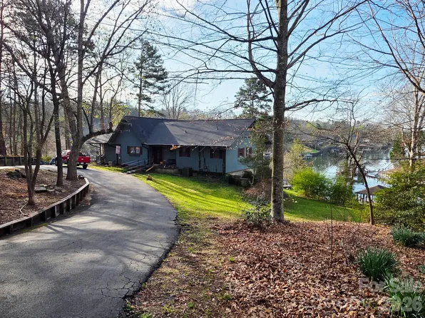 340 Crappie Hollow Ln, Taylorsville, NC 28681