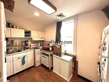 Jay St Photo 1