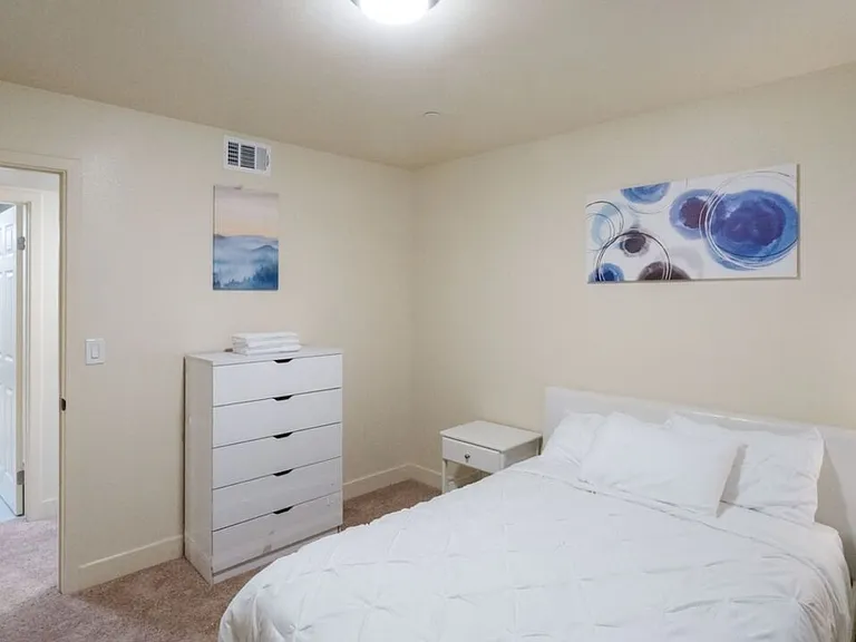4828 McKinley Ave — Photo 11