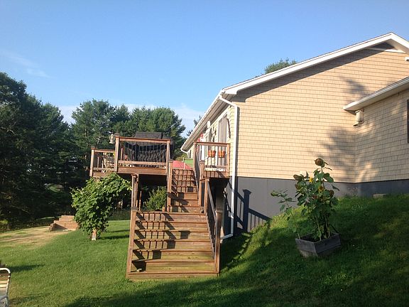 Deck shows 16 ft wide piece