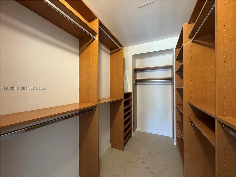 10275 Collins Ave #318 — Photo 23