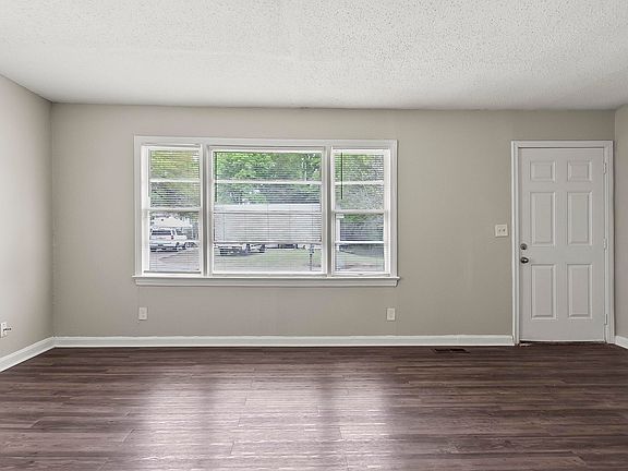 5th image of 4311 Vassie Dr