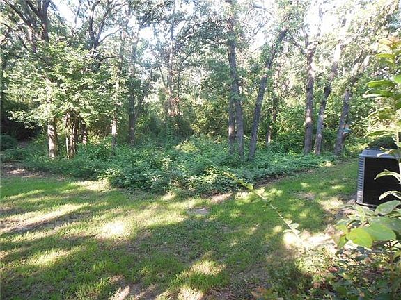 4th image of 5041 Oak Bend Cir