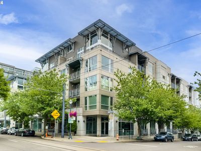 1125 NW 9th Ave APT 329, Portland, OR, 97209