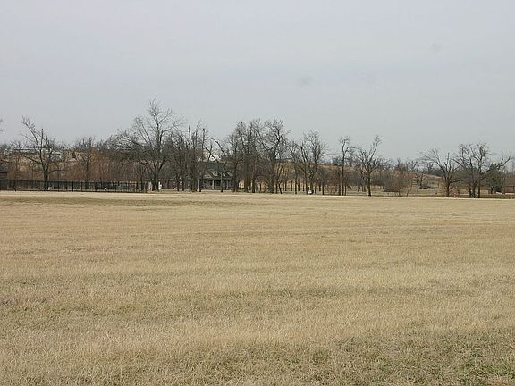 5th image of 40300 N 3990th Rd